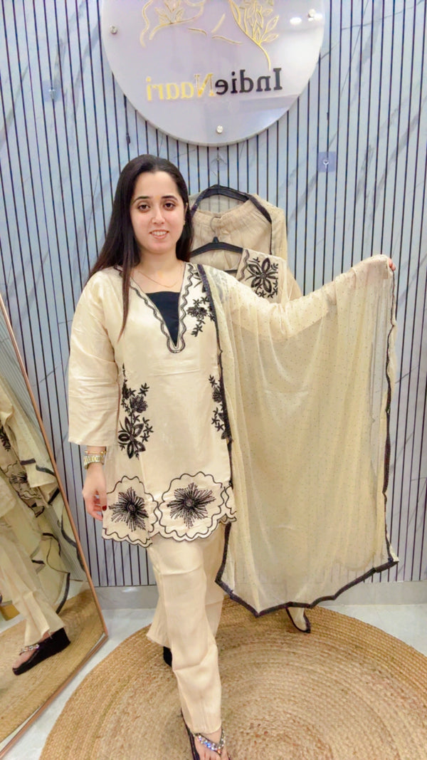 Zubi Cordset with Dupatta